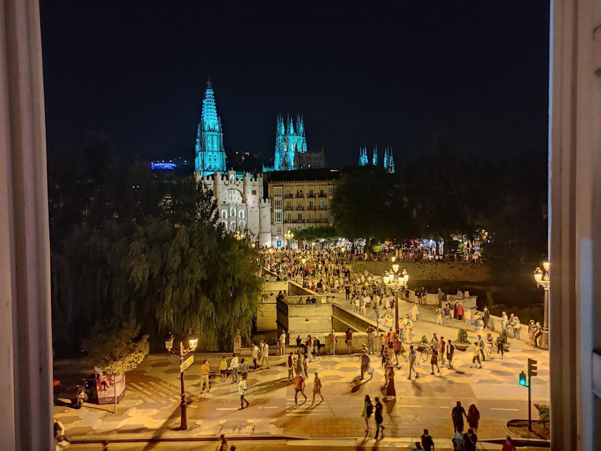 شقة Burgos Contempla Centro Historico. Frente Al Arco المظهر الخارجي الصورة