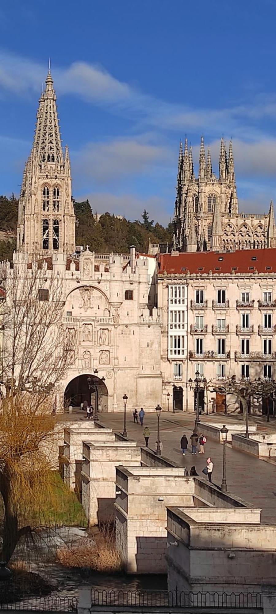 شقة Burgos Contempla Centro Historico. Frente Al Arco المظهر الخارجي الصورة